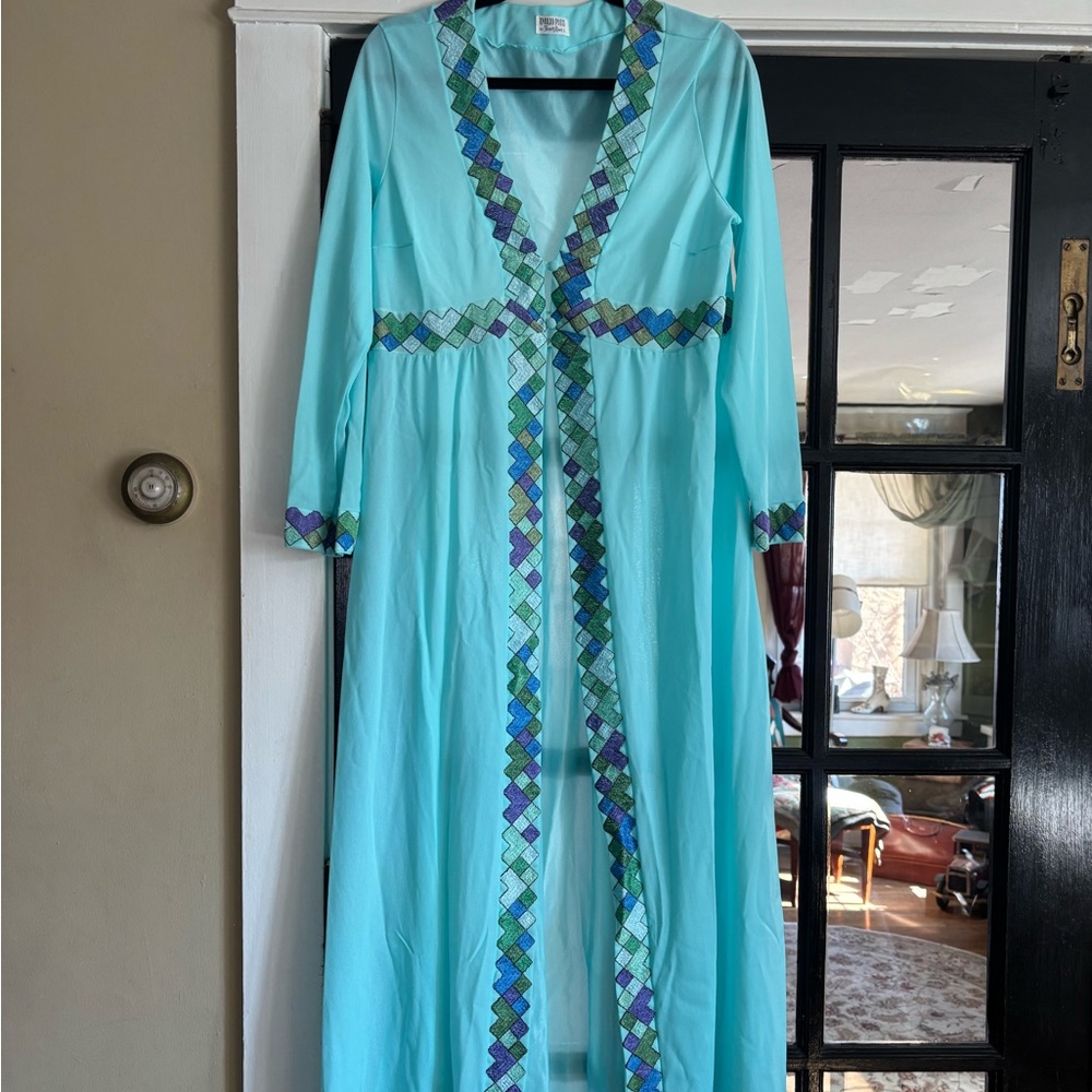 Emilio Pucci for format Rodger robe